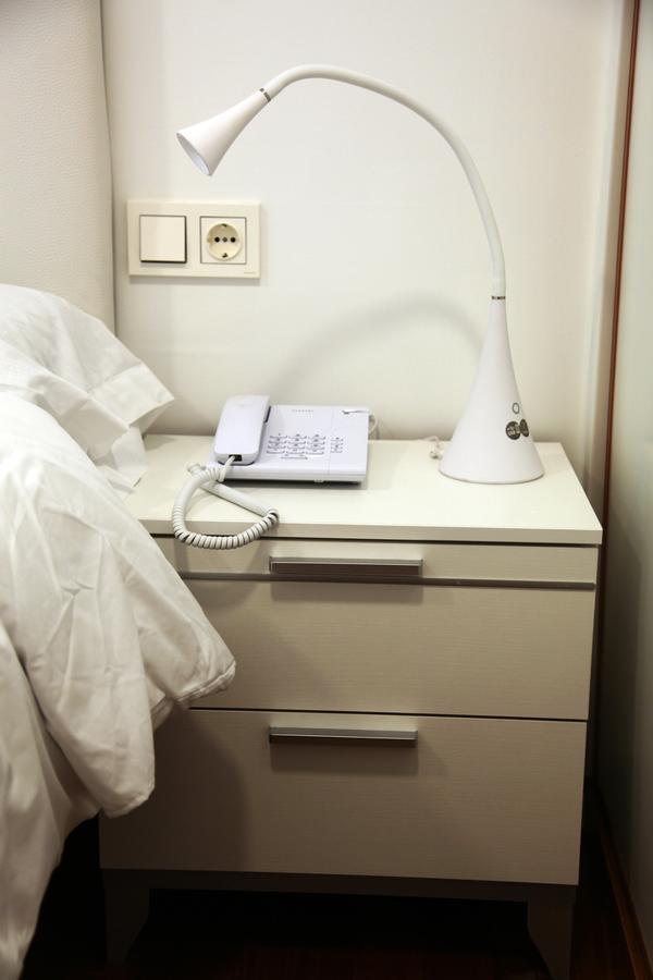 Txikierdi Alde Auto Check-In Hotel Oiartzun Kültér fotó