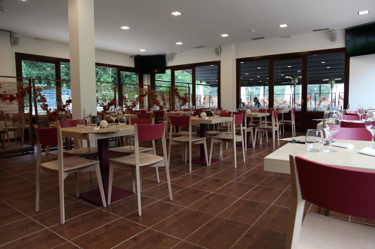 Txikierdi Alde Auto Check-In Hotel Oiartzun Kültér fotó